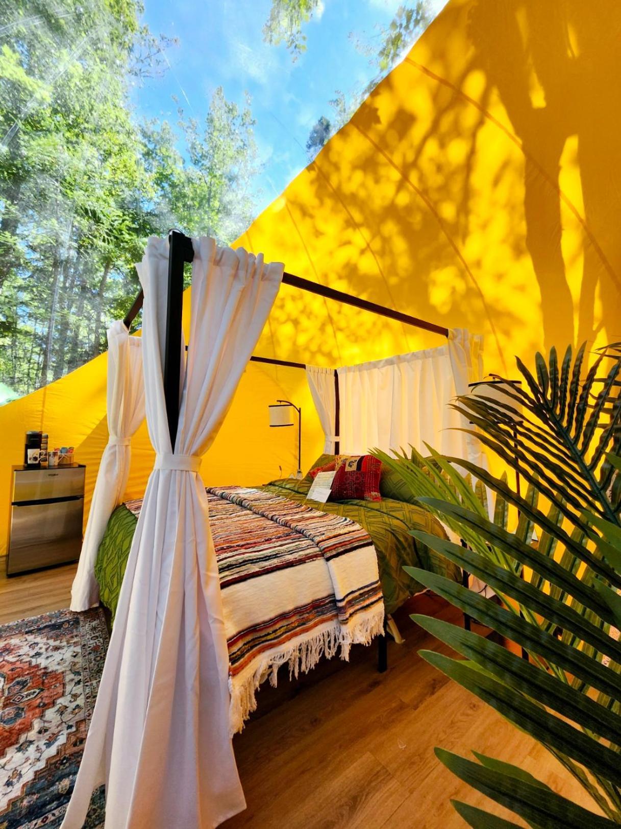 Hotel Estrella Glamping Caraquet Exterior foto